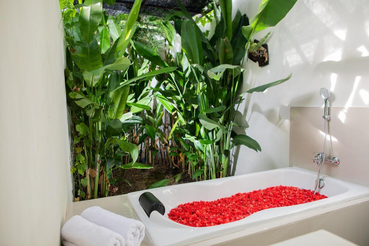 Layali Breeze Villa Jimbaran  Bagian luar foto